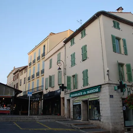 Appartement Sortie 44 - Newly Renovated 1 Bedroom, Center Of Old *